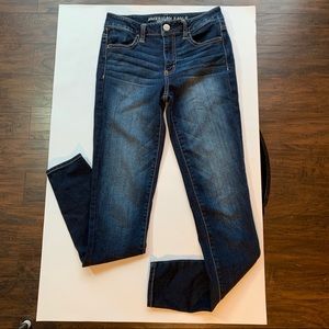 American Eagle Outfitters Hi-Rise Jegging